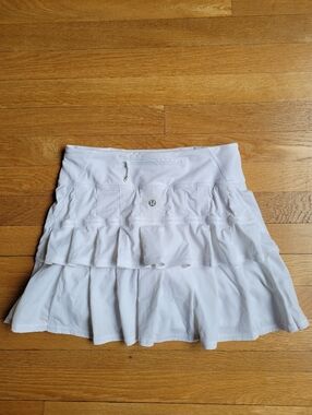 Lululemon Pace Setter Skirt 2 Long